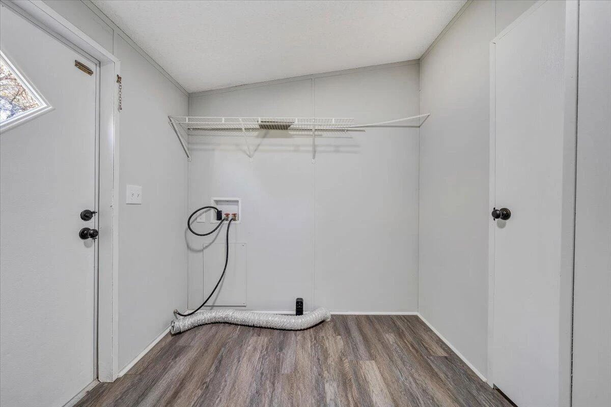 7333 Manns DR - Photo 23