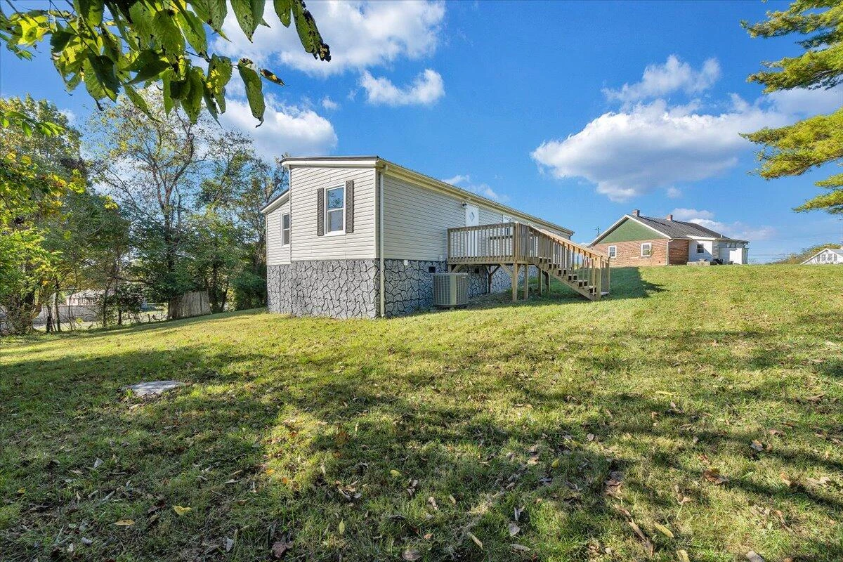 7333 Manns DR - Photo 29
