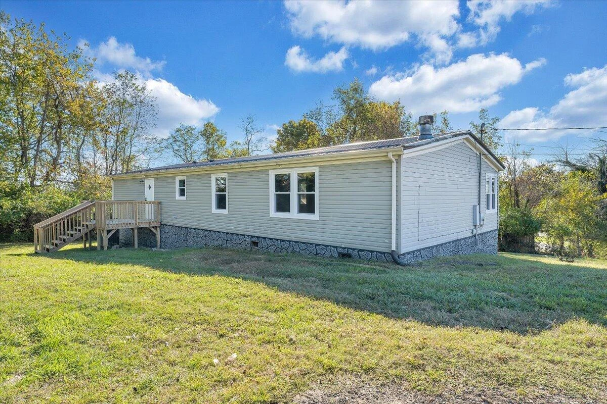 7333 Manns DR - Photo 34