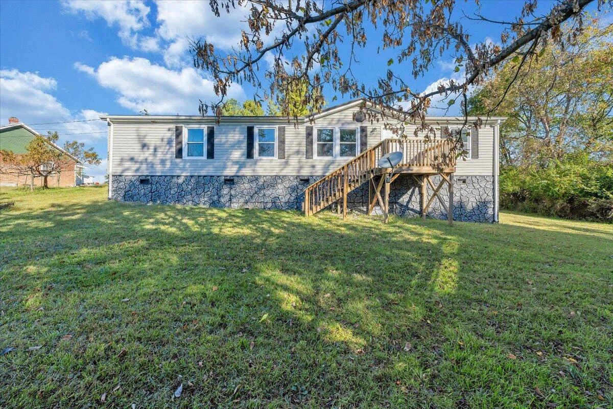 7333 Manns DR - Photo 39