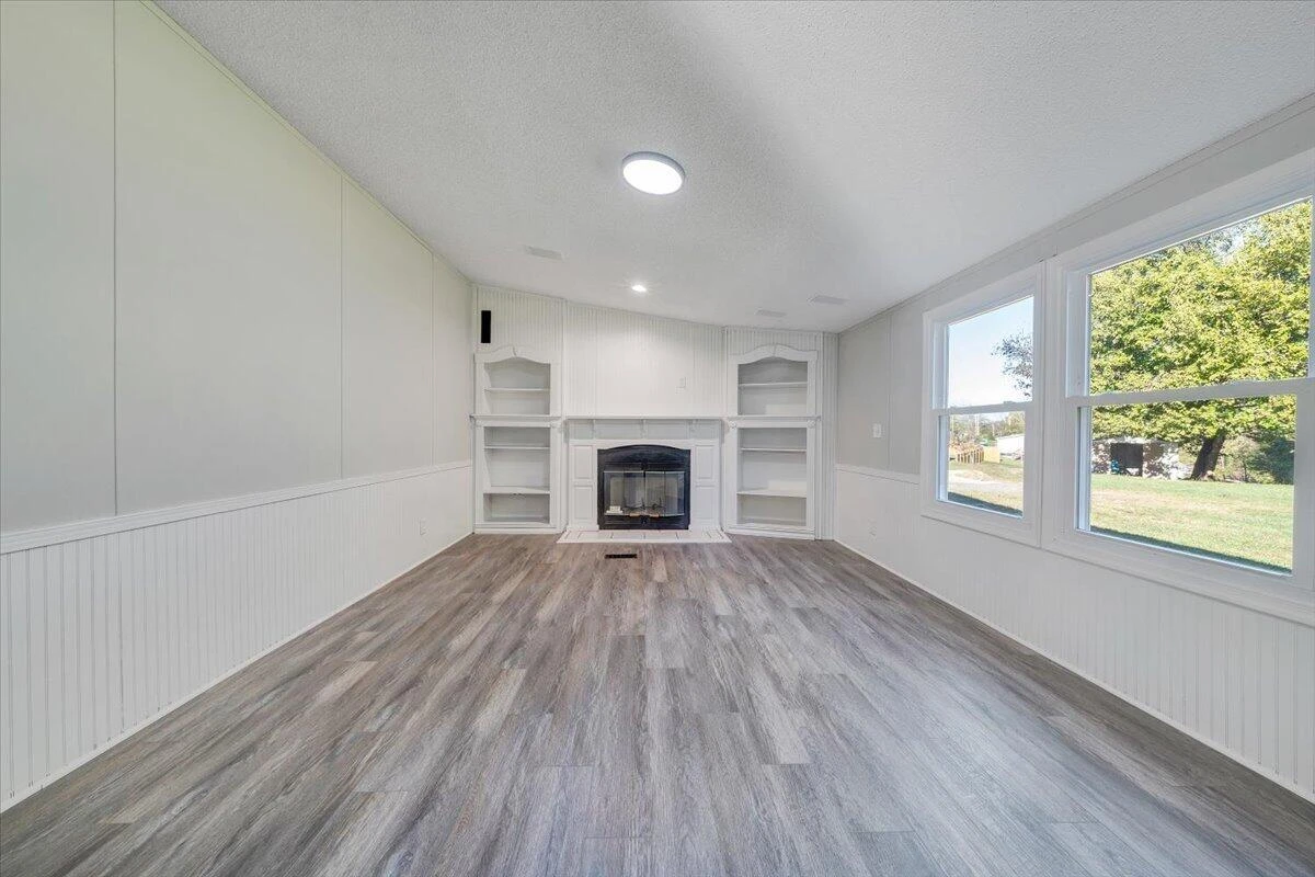 7333 Manns DR - Photo 4