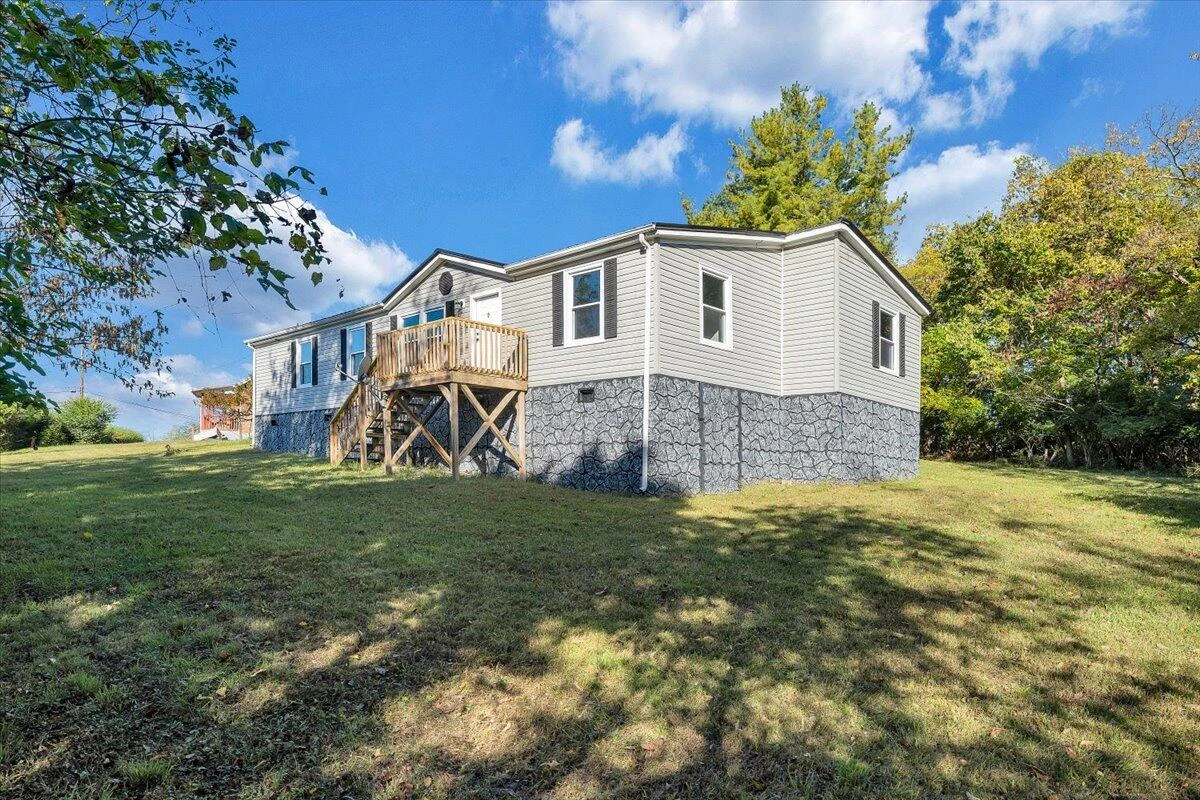 7333 Manns DR - Photo 41