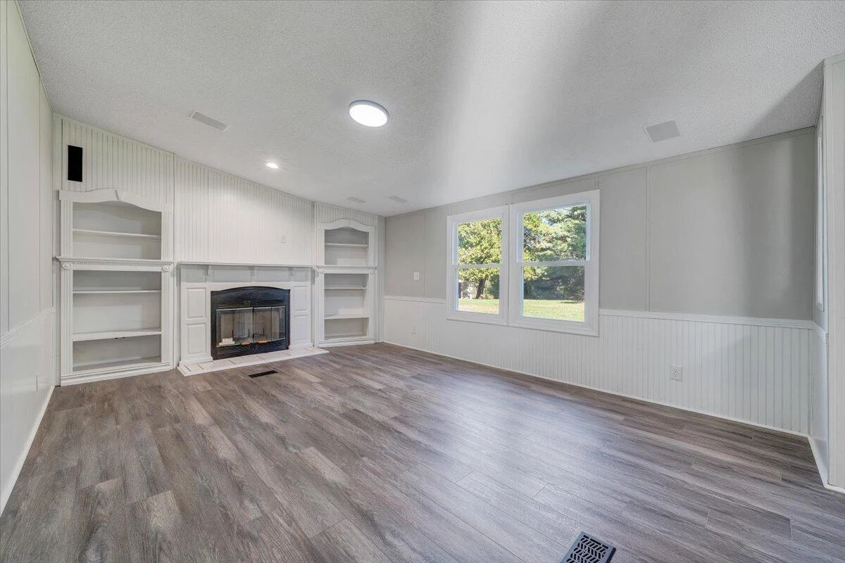 7333 Manns DR - Photo 5