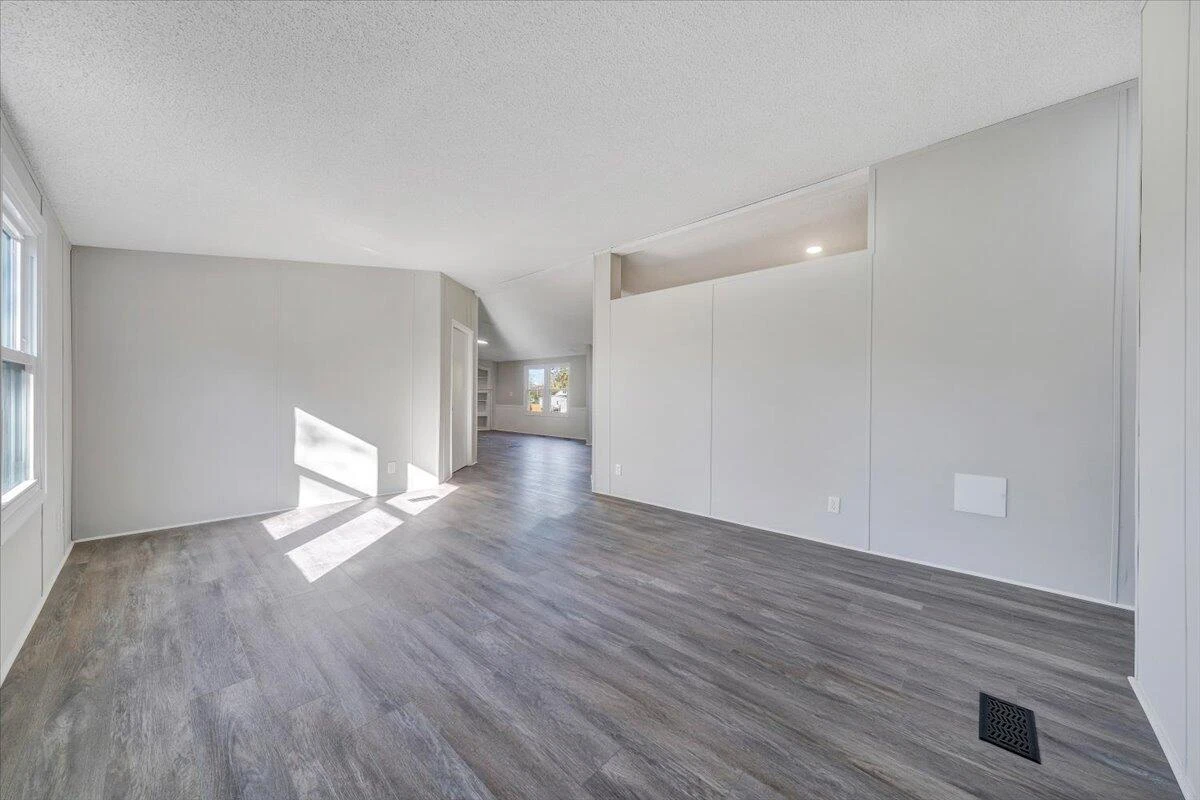 7333 Manns DR - Photo 7