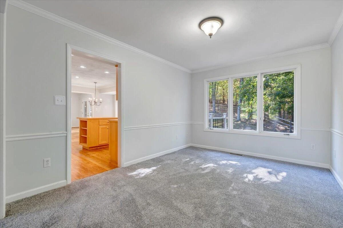 4331 Fox Croft CIR - Photo 15