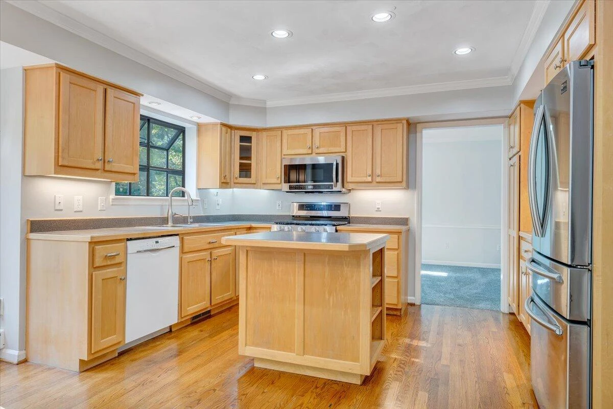4331 Fox Croft CIR - Photo 20