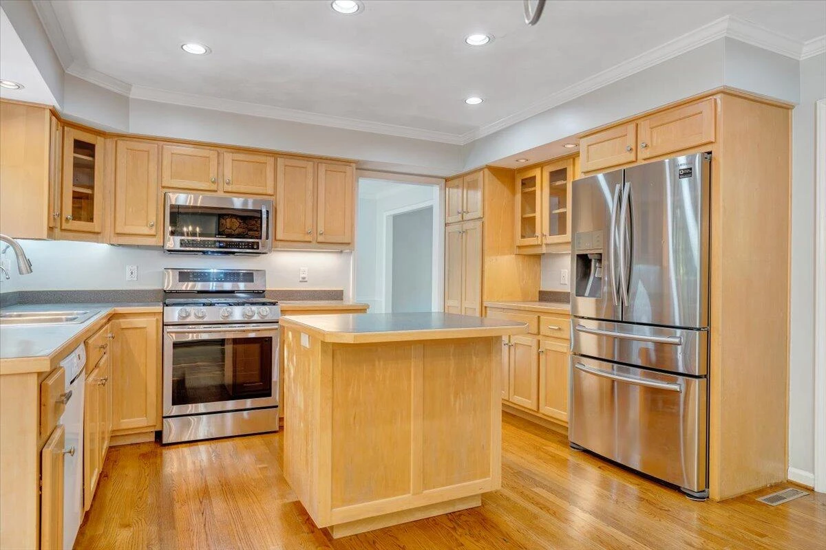 4331 Fox Croft CIR - Photo 22