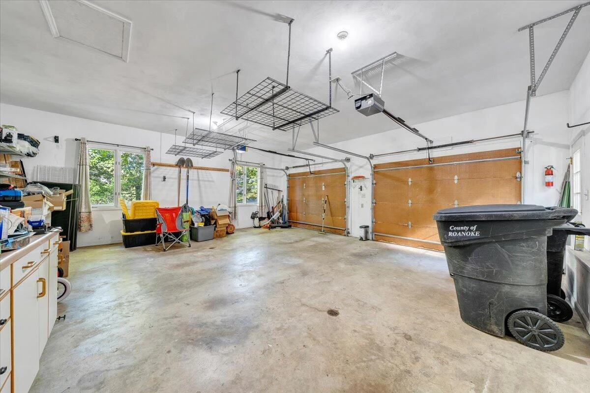 4331 Fox Croft CIR - Photo 31