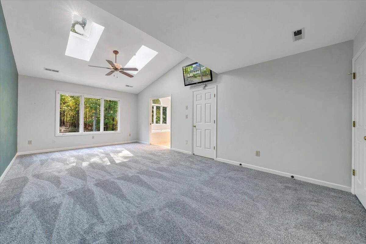 4331 Fox Croft CIR - Photo 36