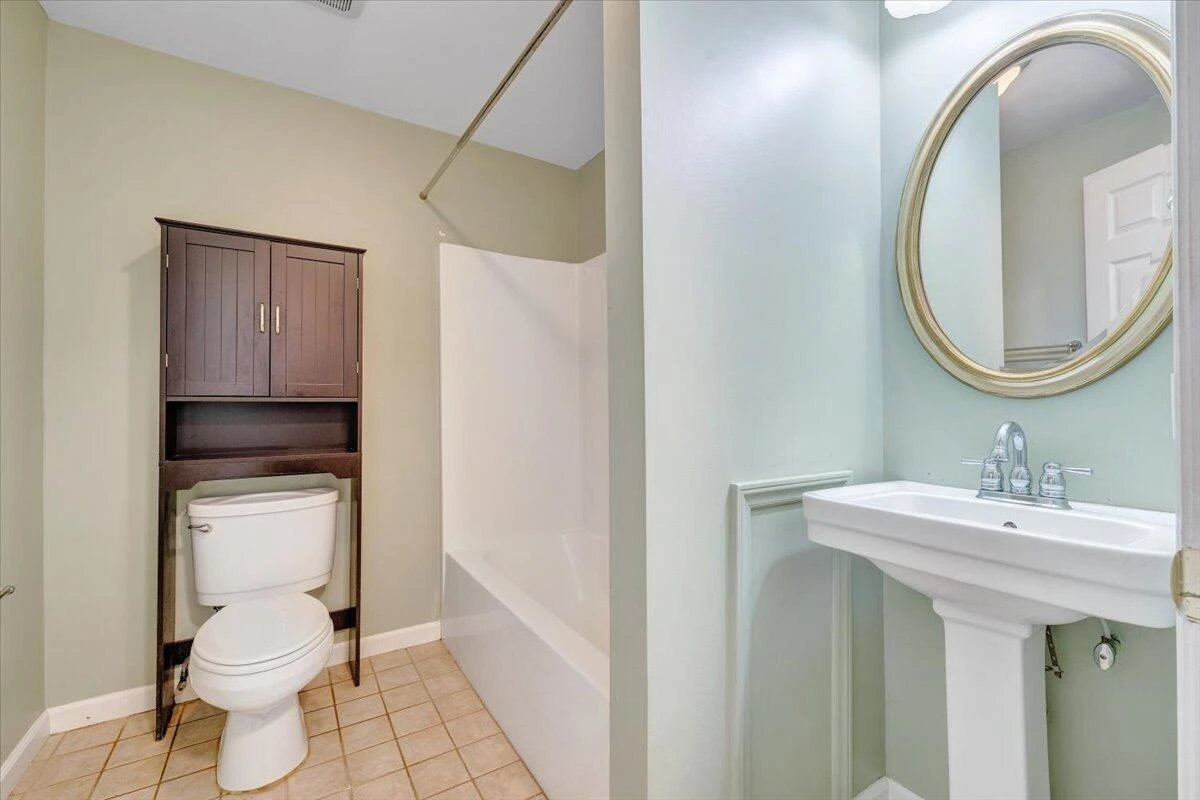 4331 Fox Croft CIR - Photo 53