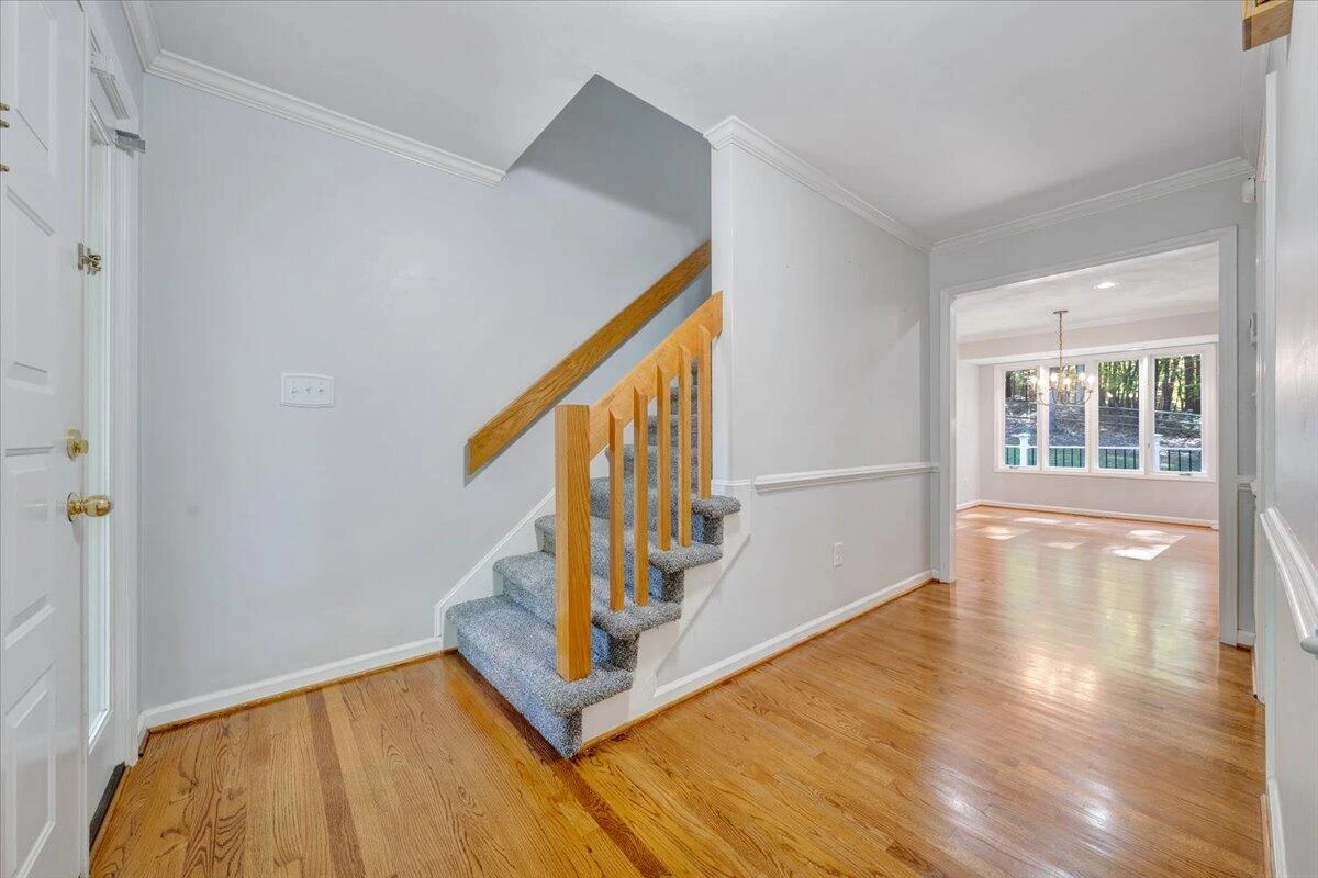 4331 Fox Croft CIR - Photo 9