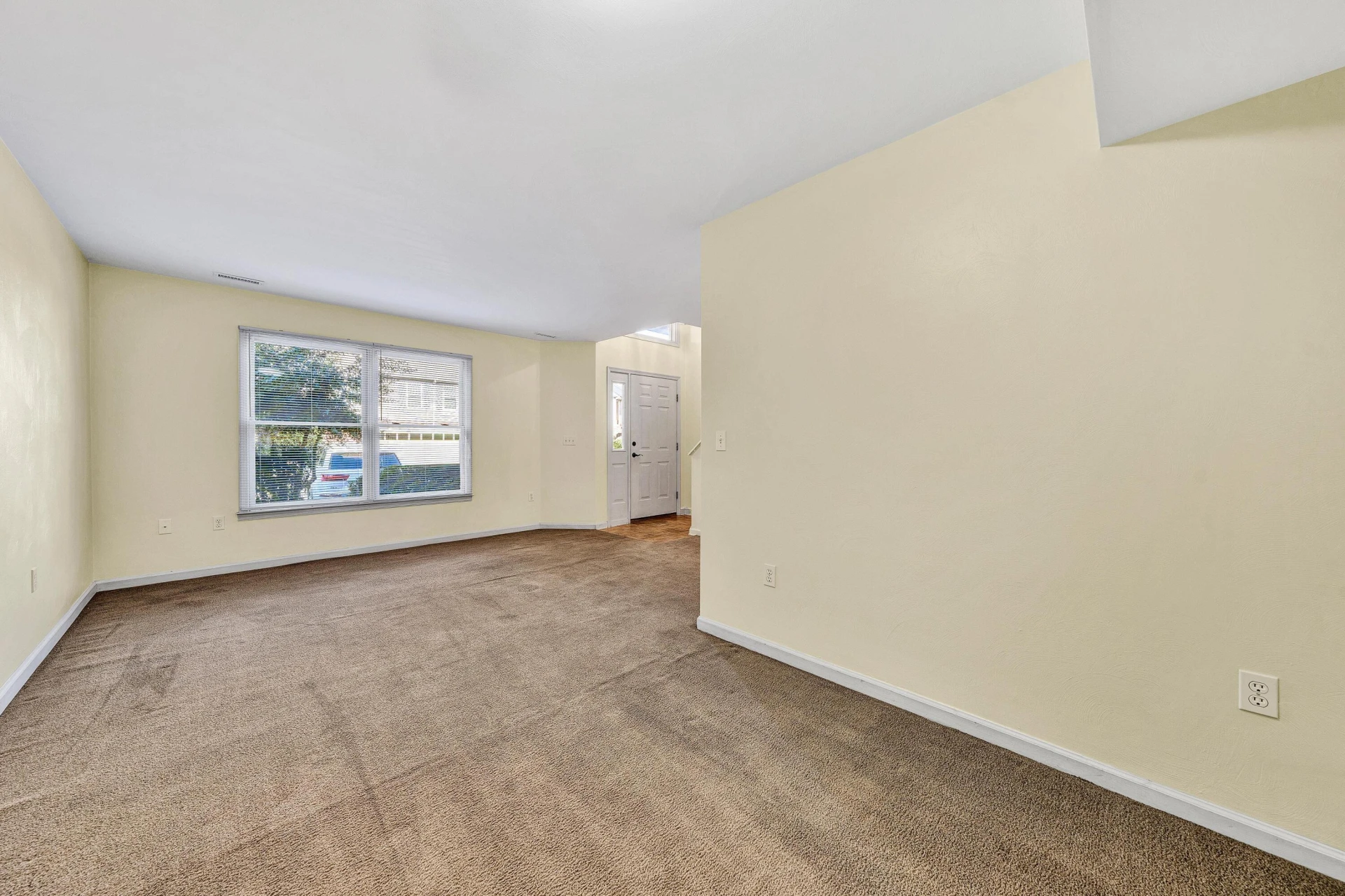 4733 Oakcliff DR - Photo 9