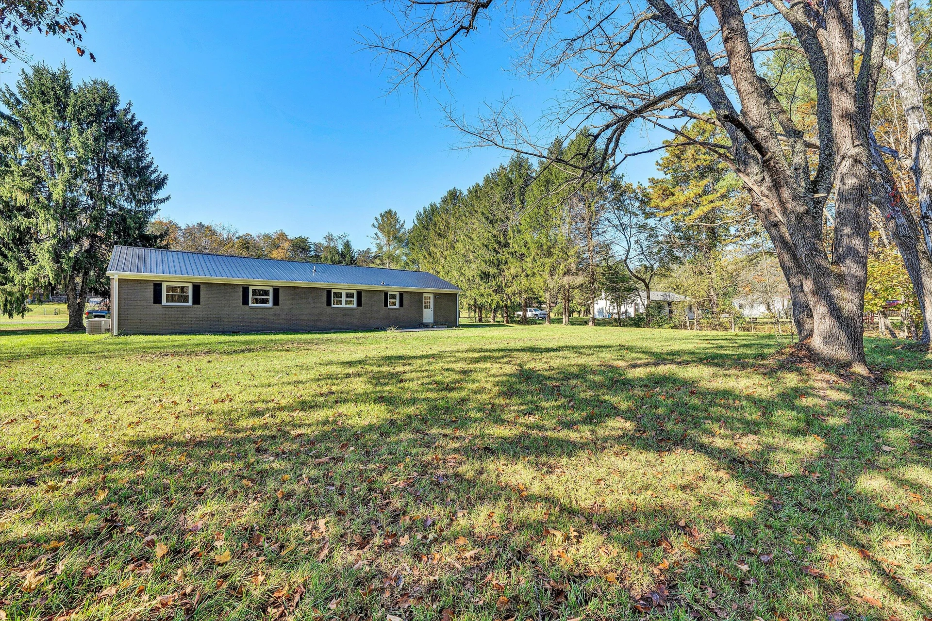 304 Broken Arrow LN - Photo 42