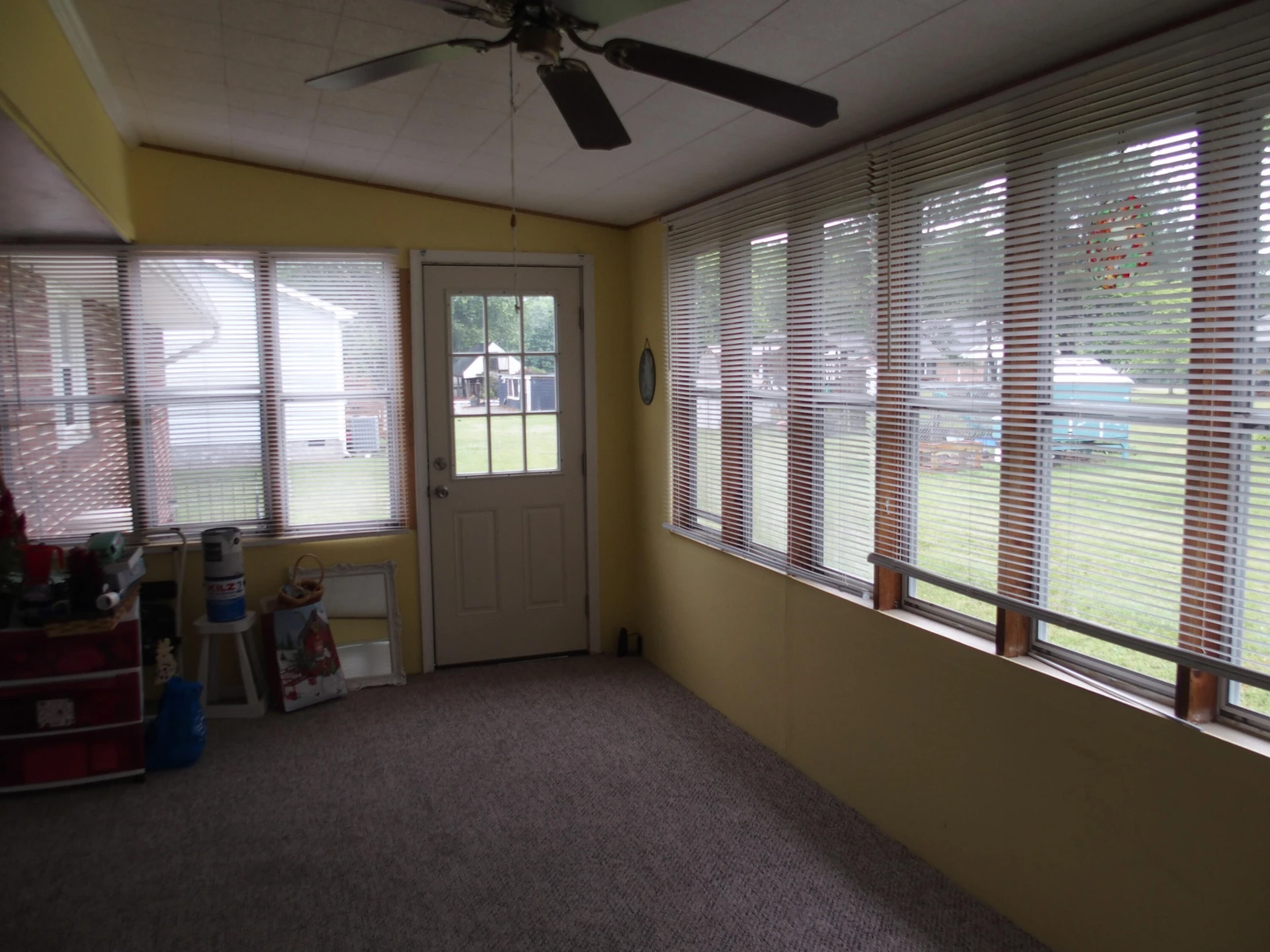 107 LILAC DR - Photo 11