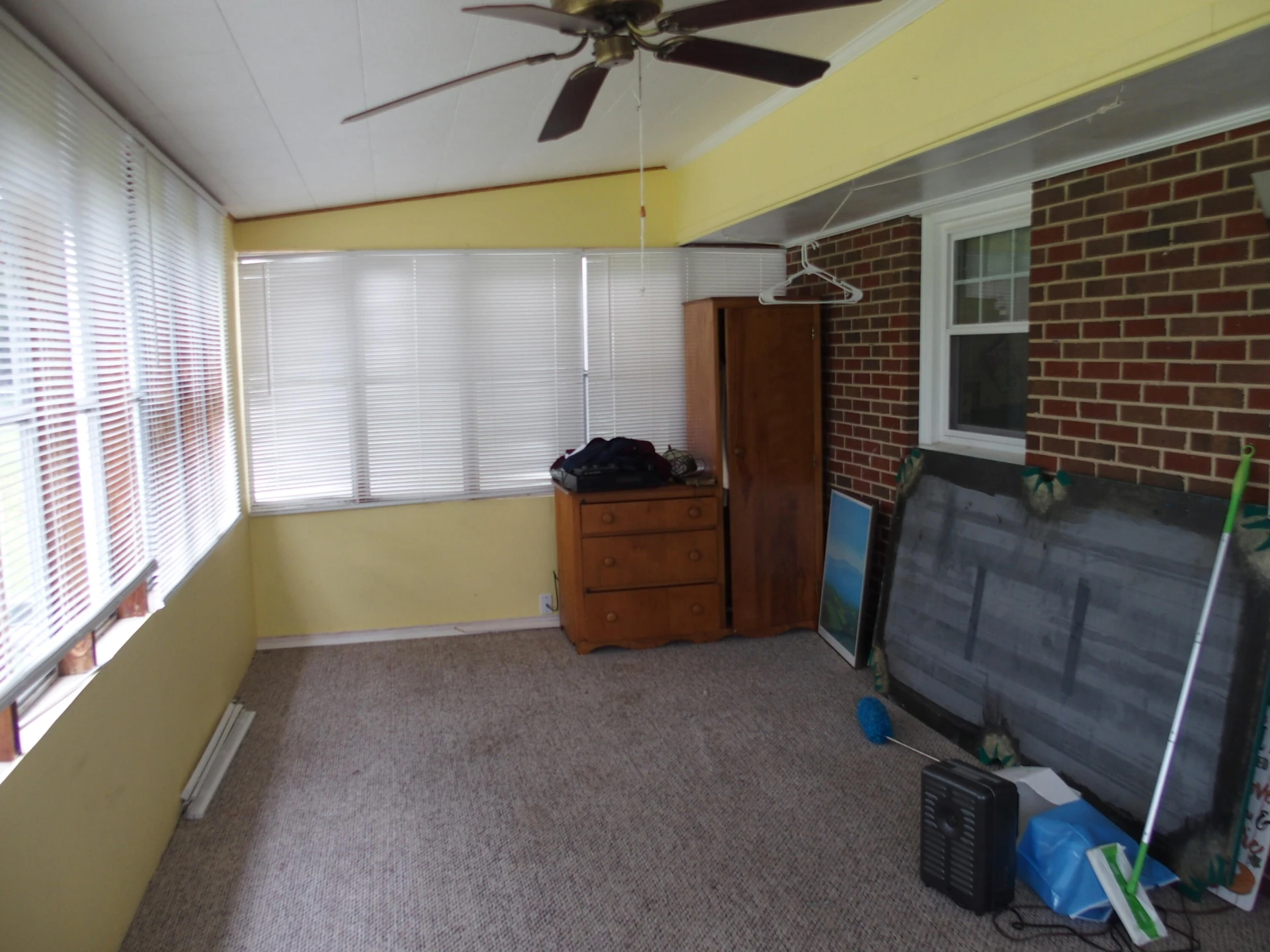 107 LILAC DR - Photo 8