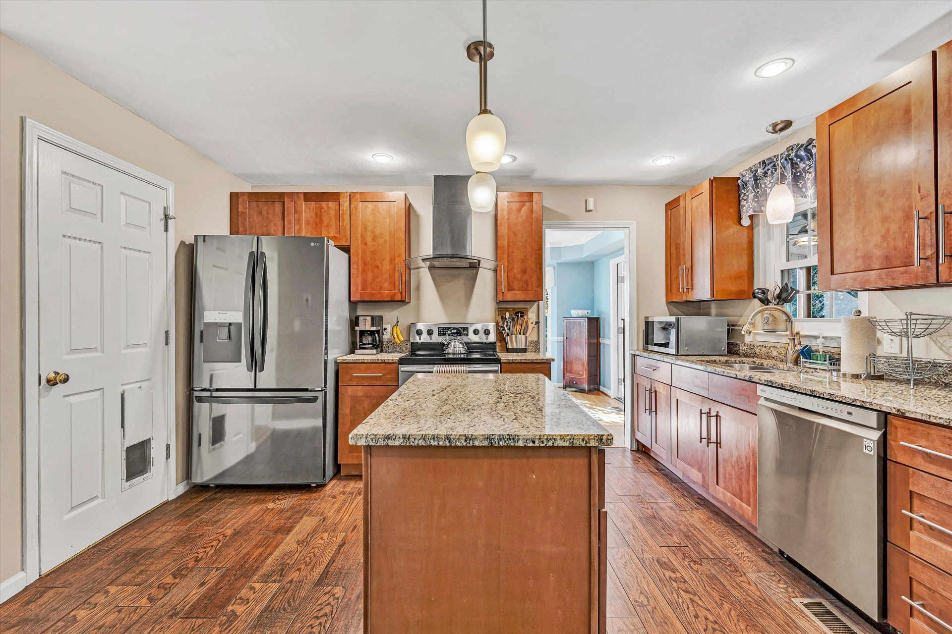 6019 Chagall DR - Photo 19