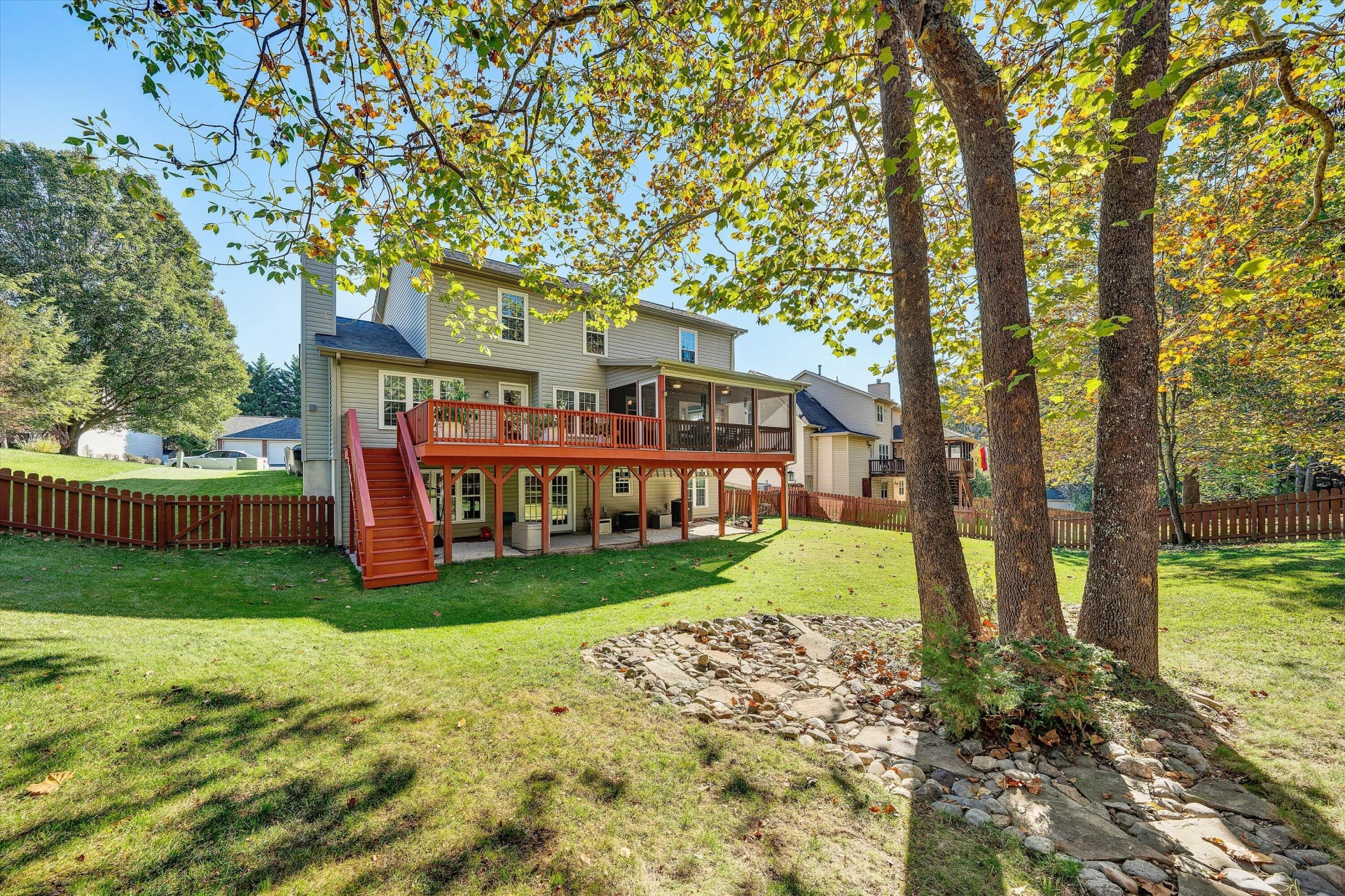 6019 Chagall DR - Photo 52