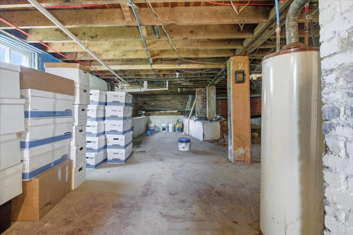 2110 Carroll AVE NW - Photo 22