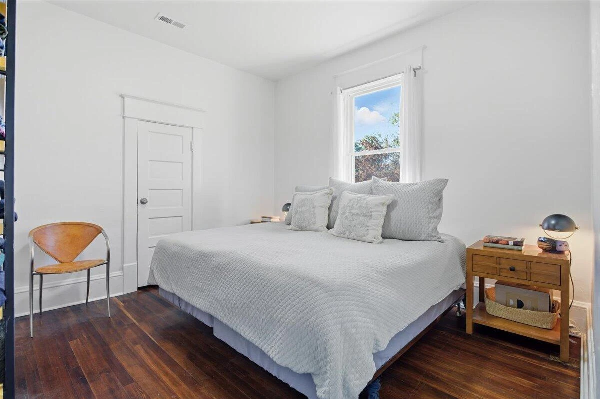 2110 Carroll AVE NW - Photo 10