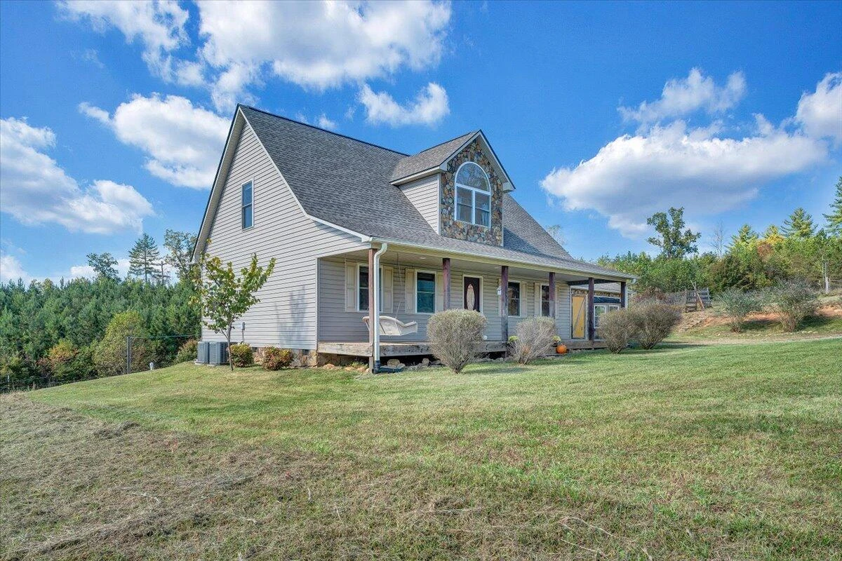 435 Suffolk LN - Photo 39