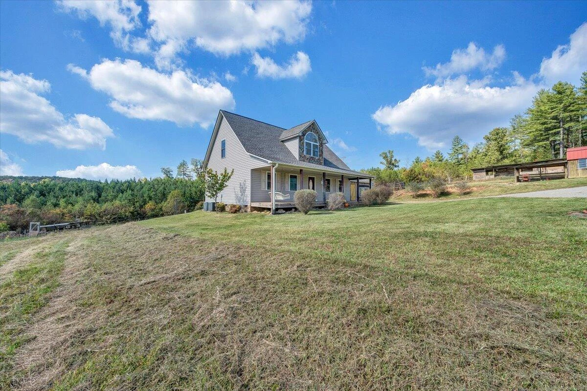 435 Suffolk LN - Photo 41