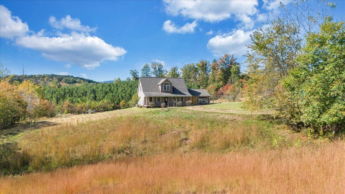435 Suffolk LN - Photo 51