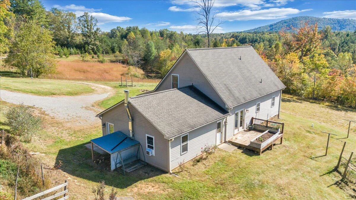 435 Suffolk LN - Photo 61