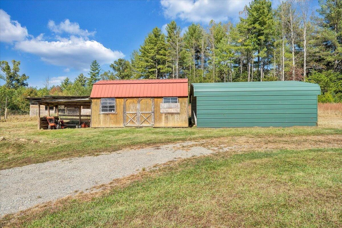 435 Suffolk LN - Photo 62