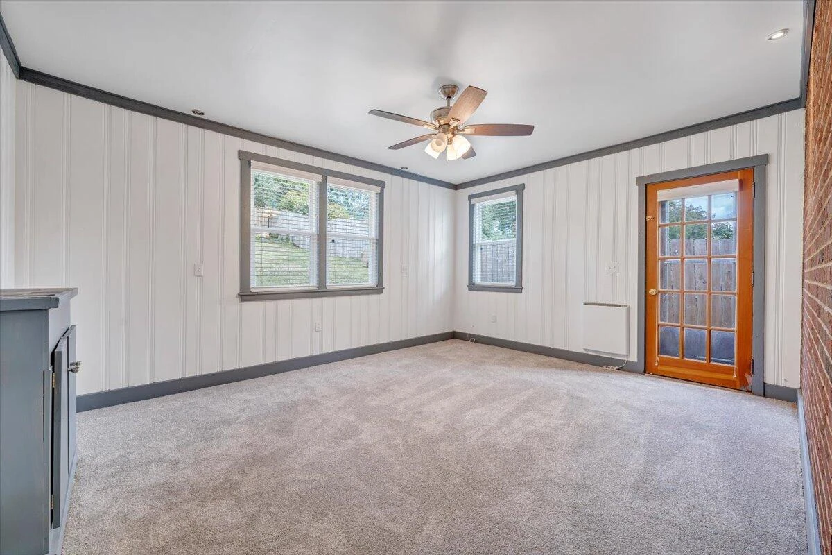 2629 Fairway DR SW - Photo 22