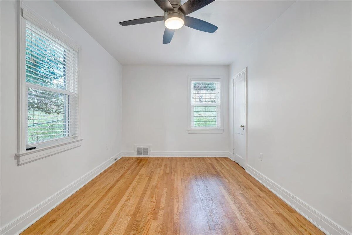 2629 Fairway DR SW - Photo 29