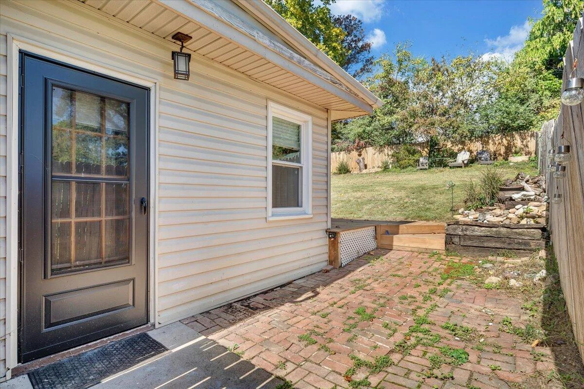 2629 Fairway DR SW - Photo 39