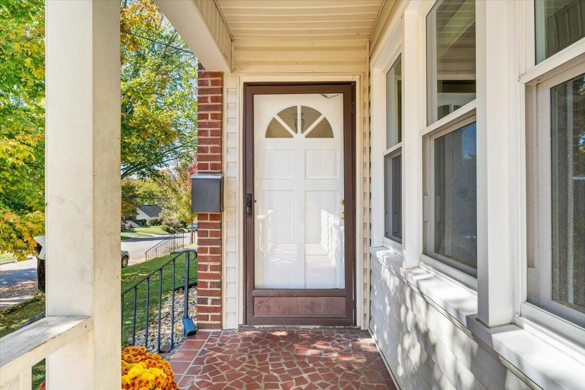 2629 Fairway DR SW - Photo 9