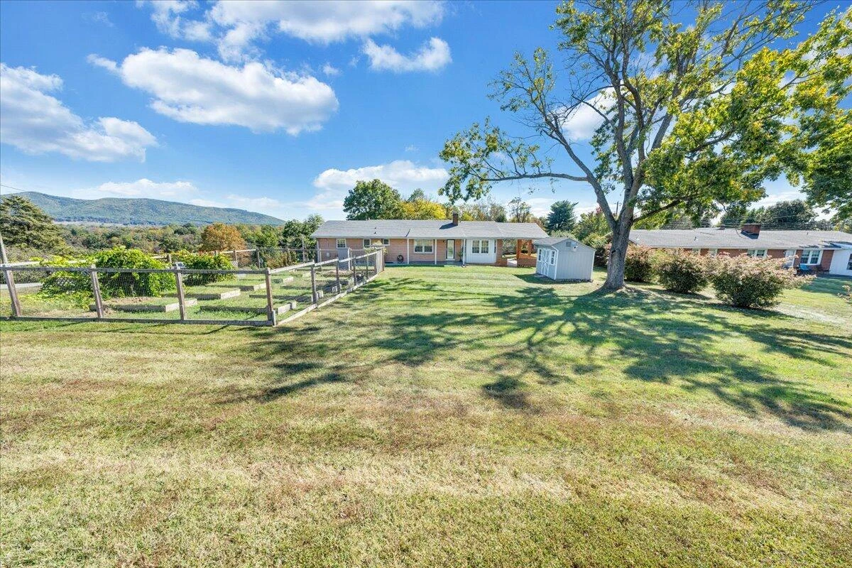 328 Boxley RD - Photo 25