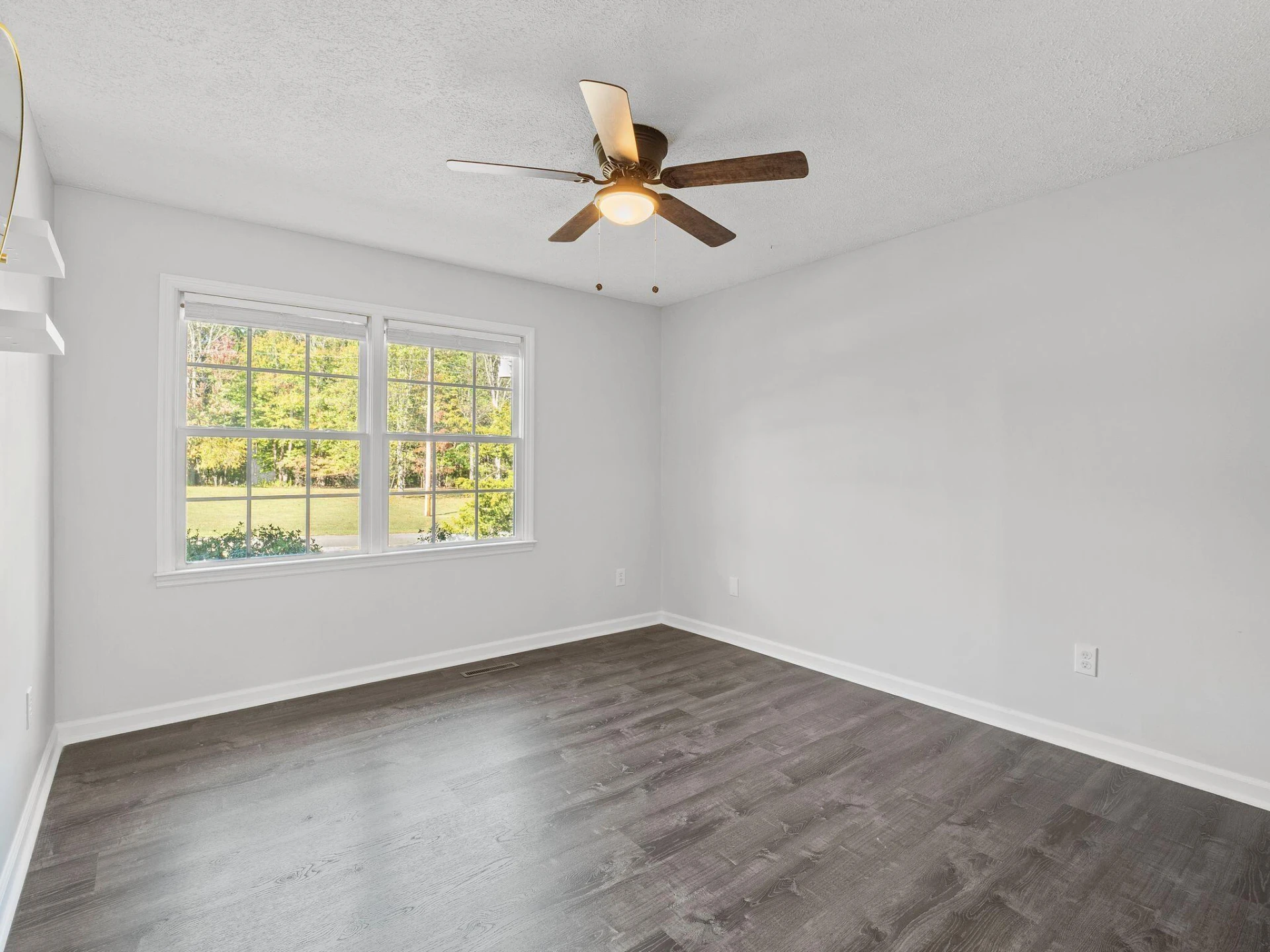 103 Craddock LN - Photo 18