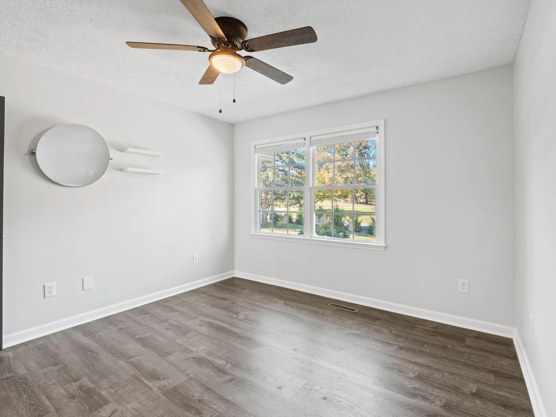 103 Craddock LN - Photo 19