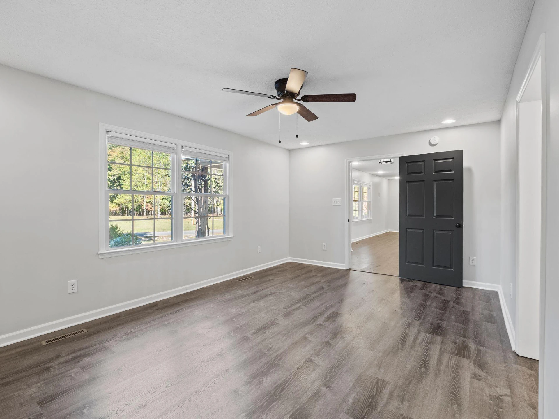 103 Craddock LN - Photo 25