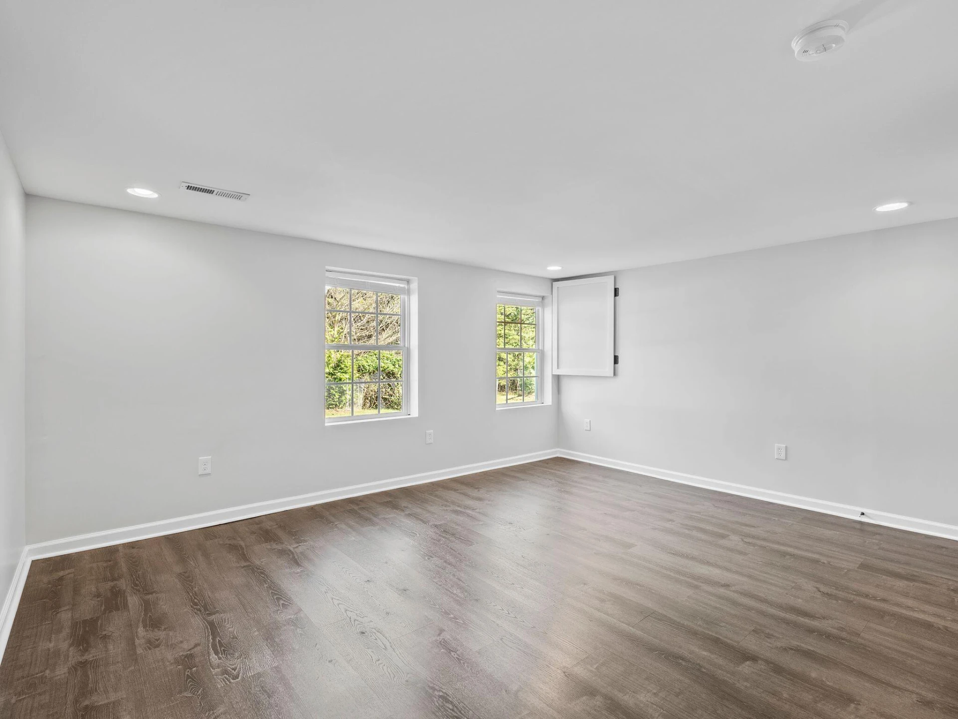 103 Craddock LN - Photo 32