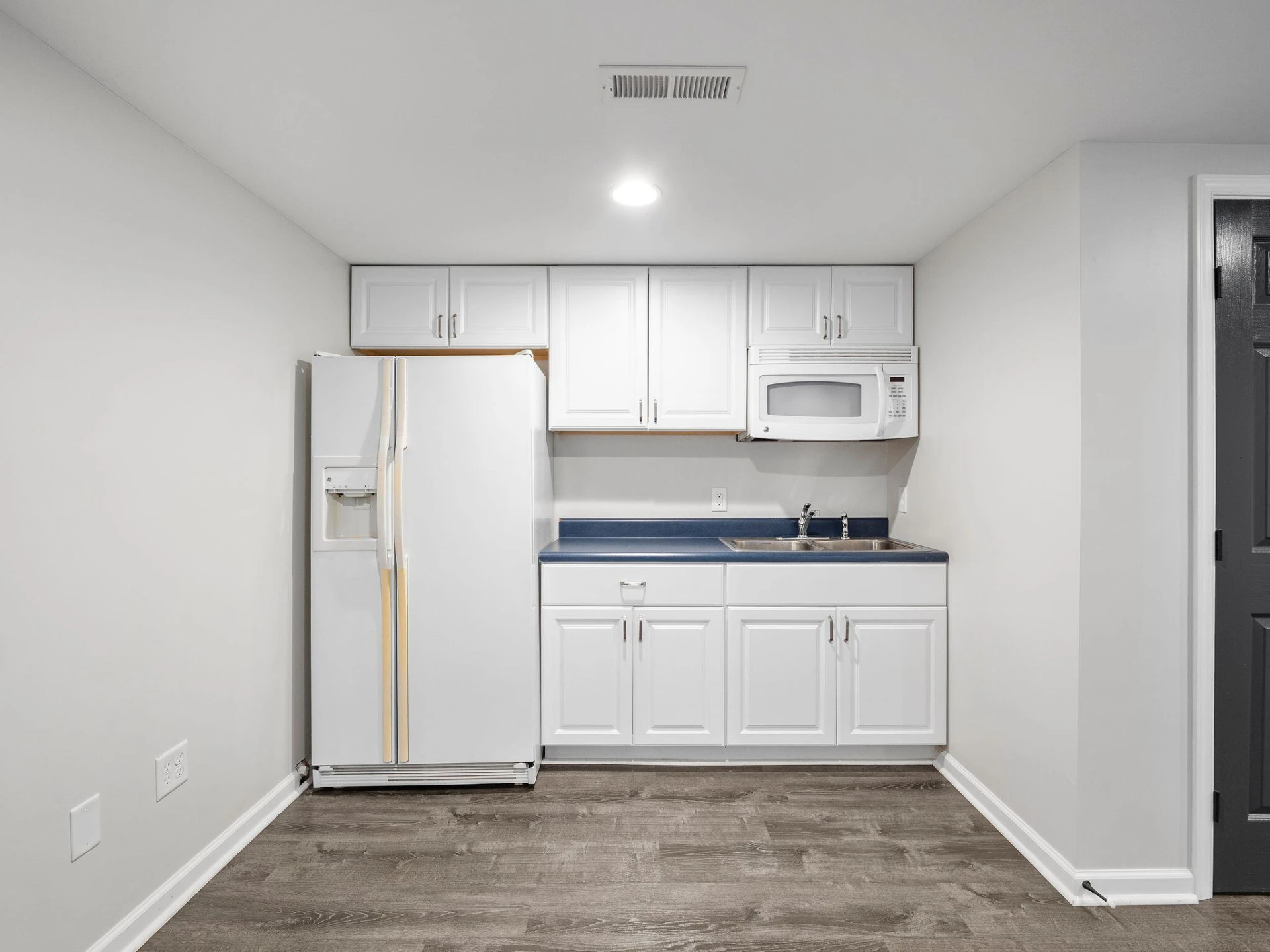 103 Craddock LN - Photo 37