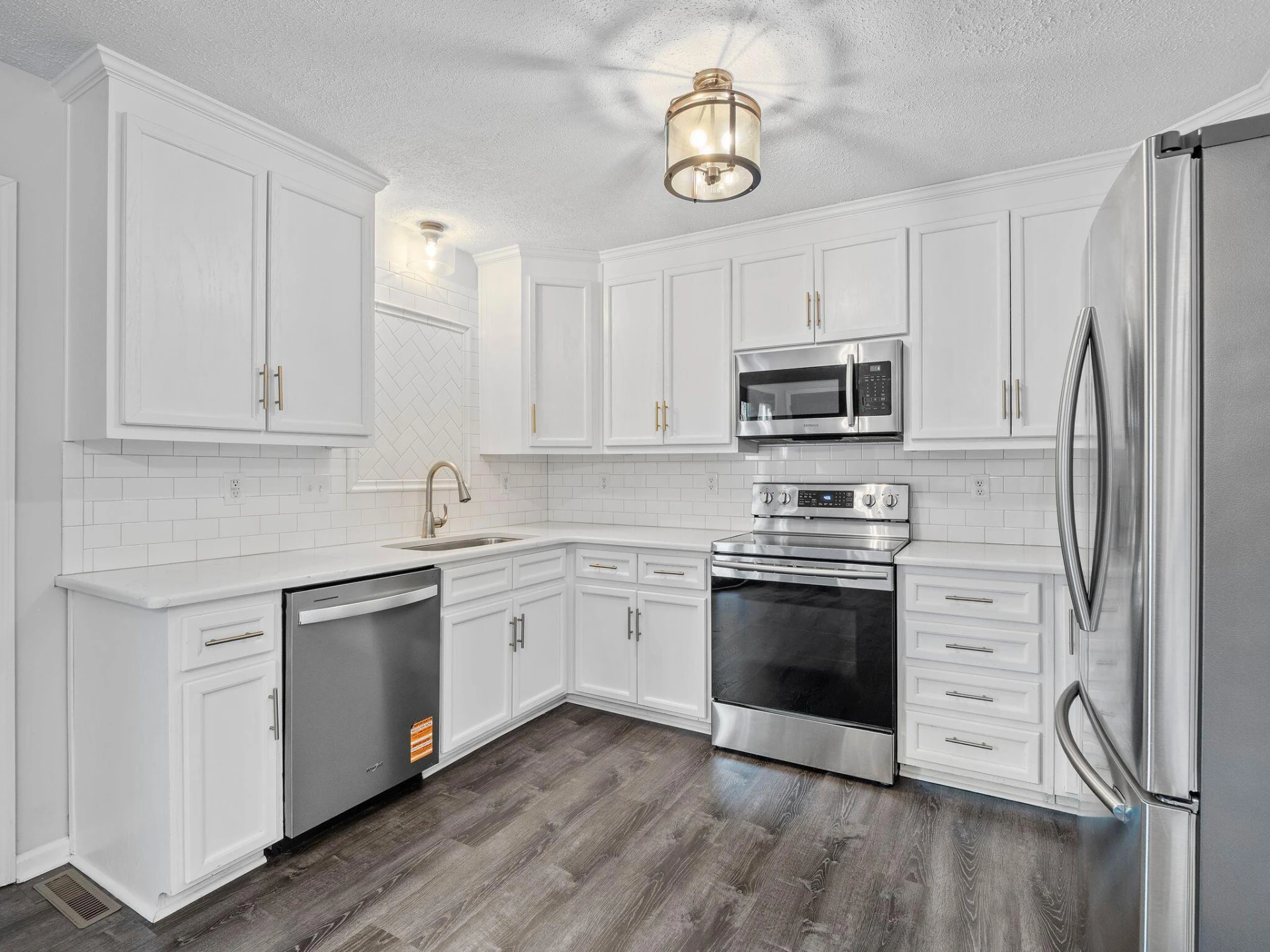 103 Craddock LN - Photo 50