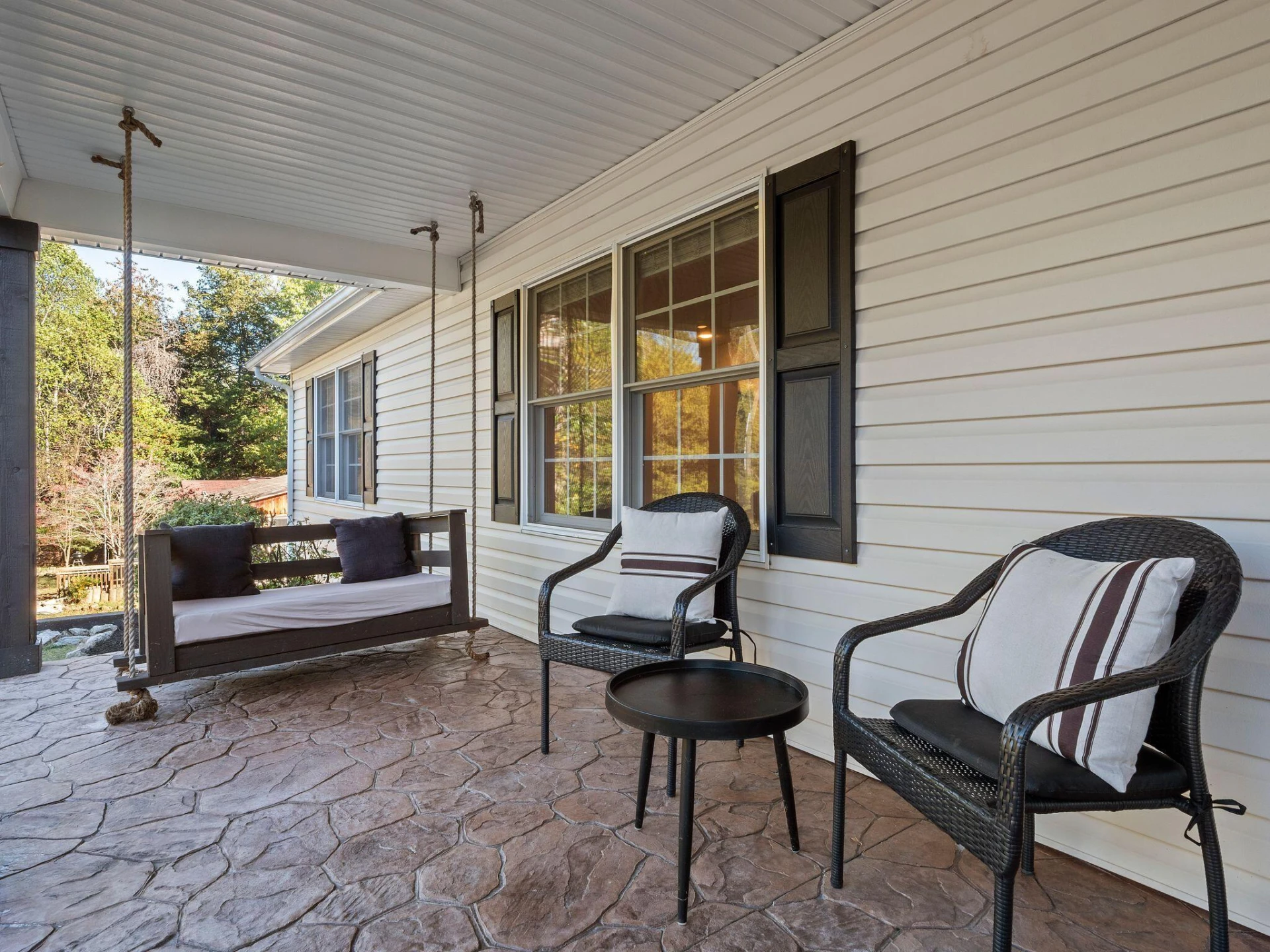 103 Craddock LN - Photo 64