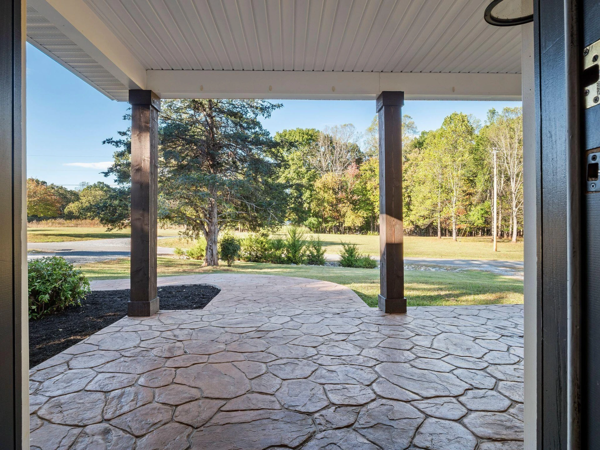 103 Craddock LN - Photo 65