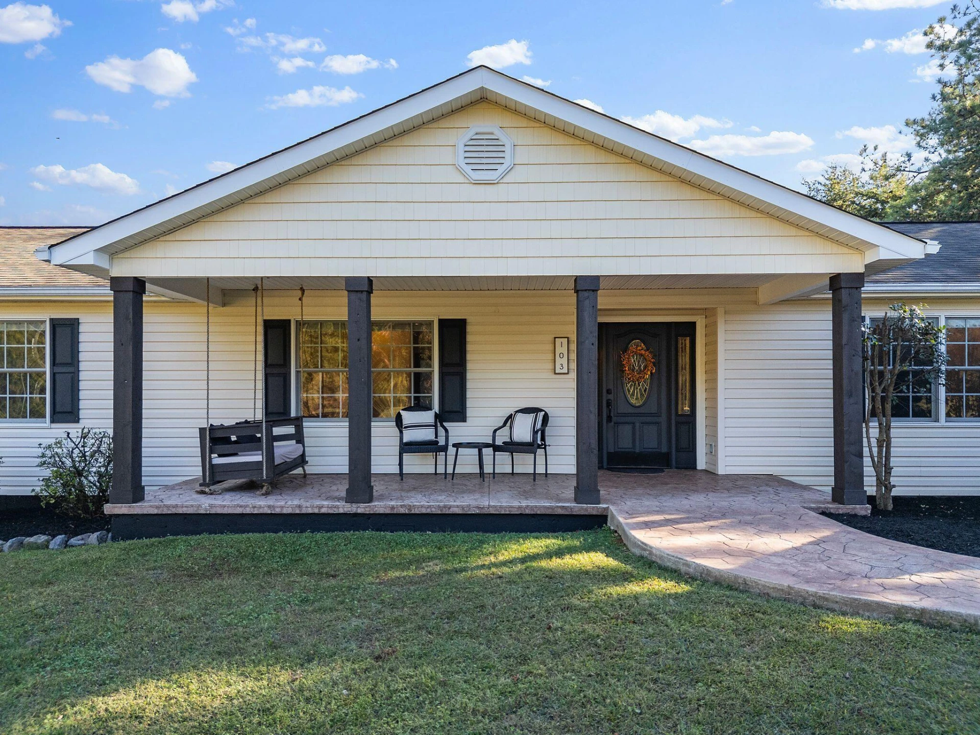 103 Craddock LN - Photo 10