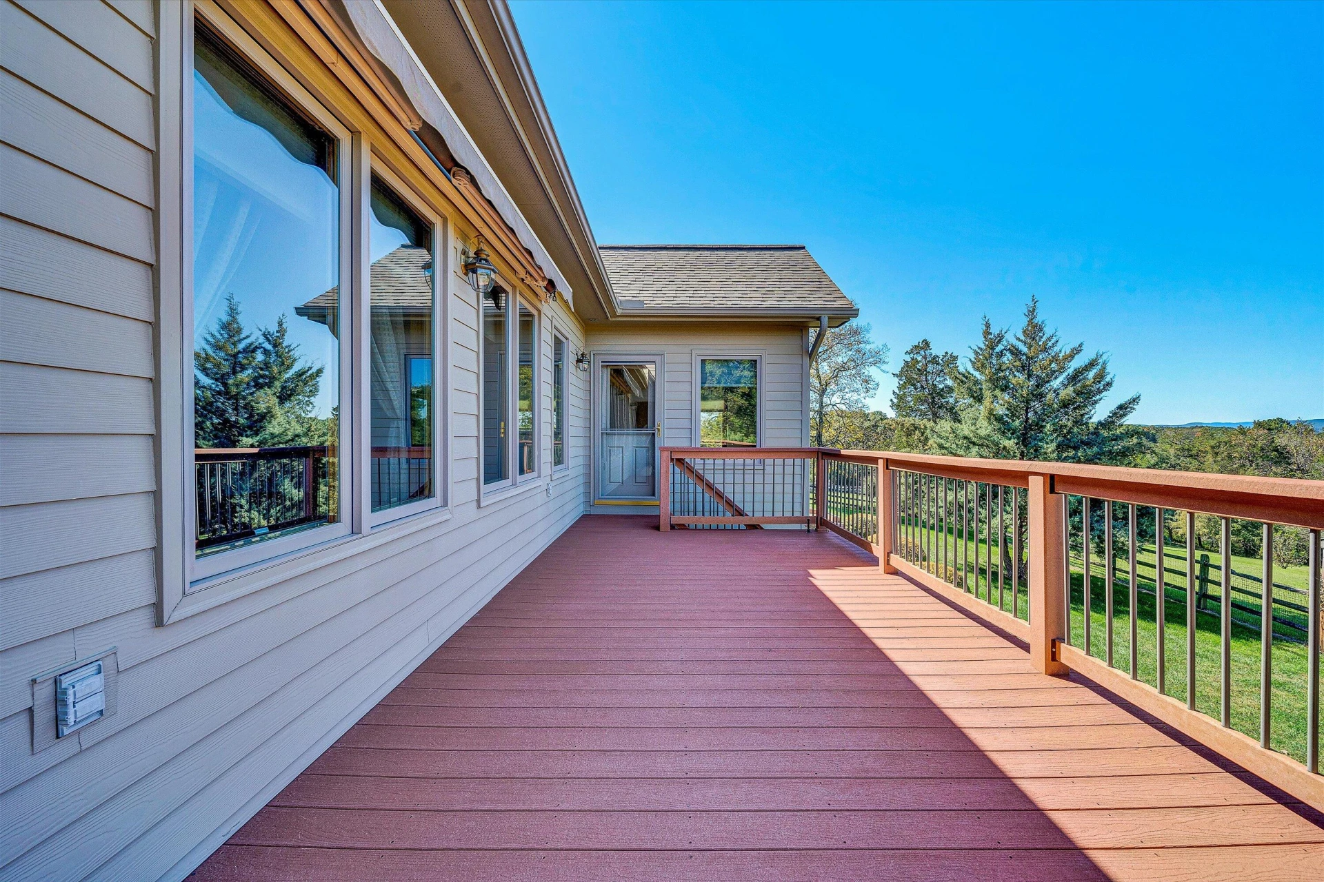 196 Halsey CT - Photo 18