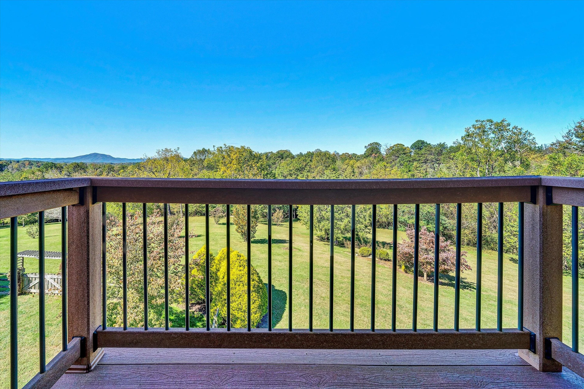 196 Halsey CT - Photo 41