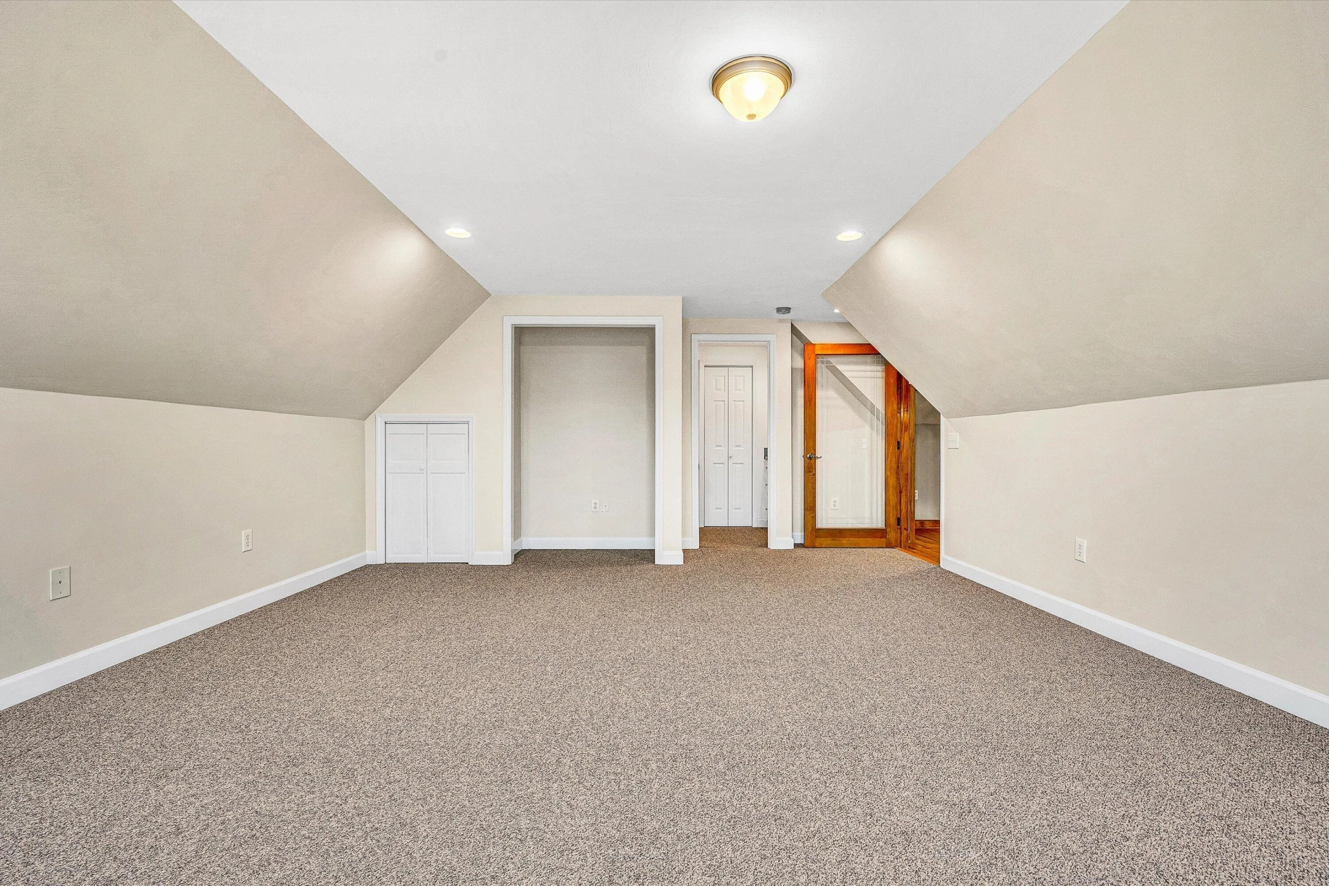 196 Halsey CT - Photo 43