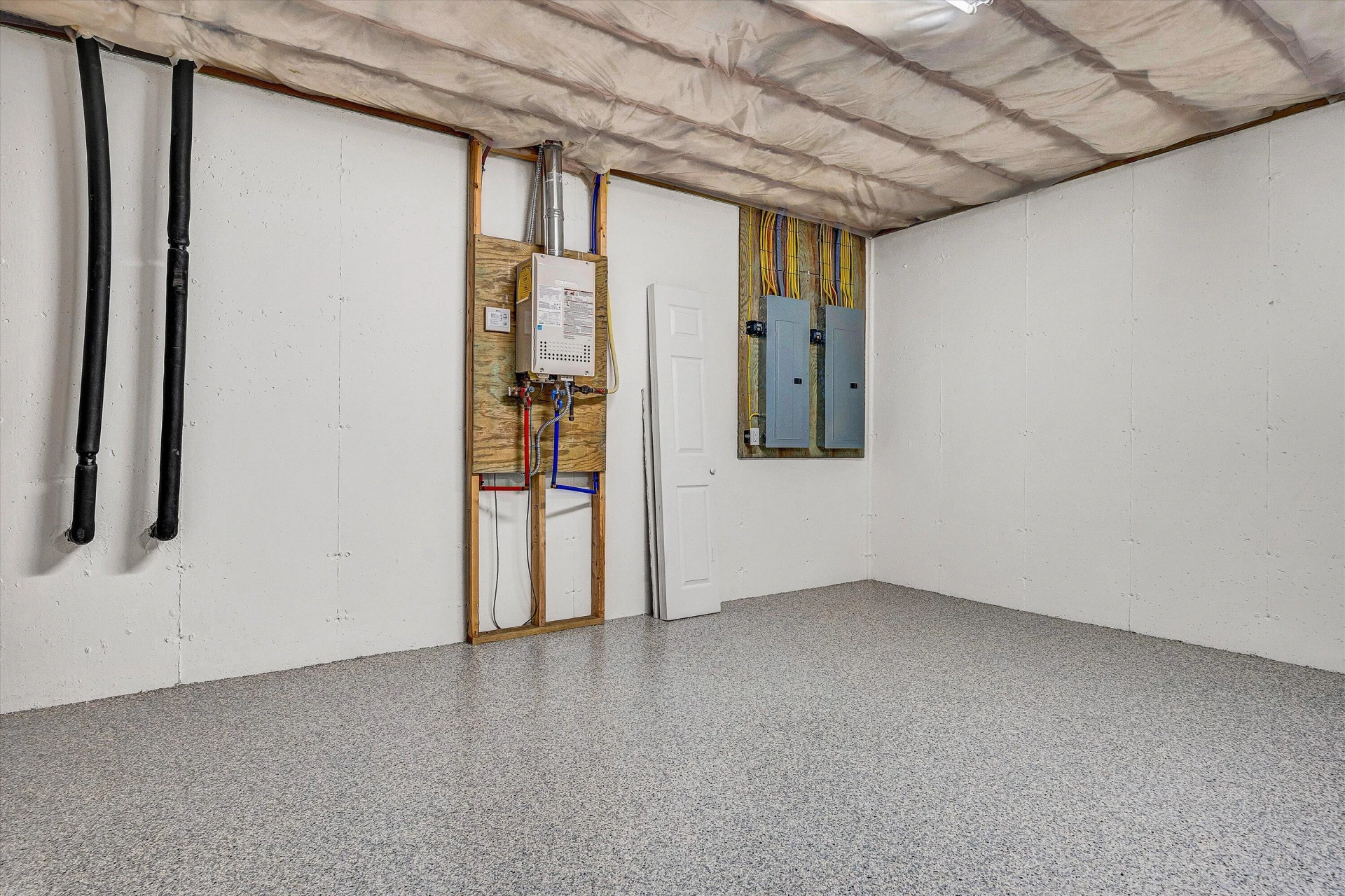 196 Halsey CT - Photo 53