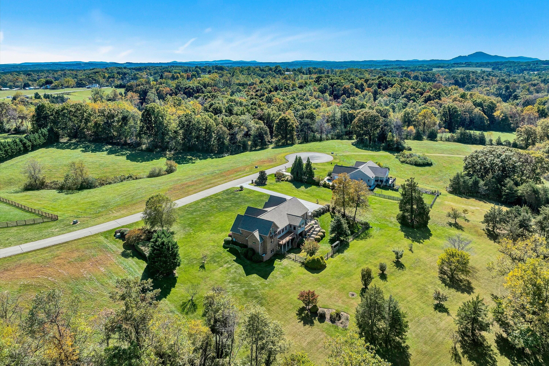 196 Halsey CT - Photo 69