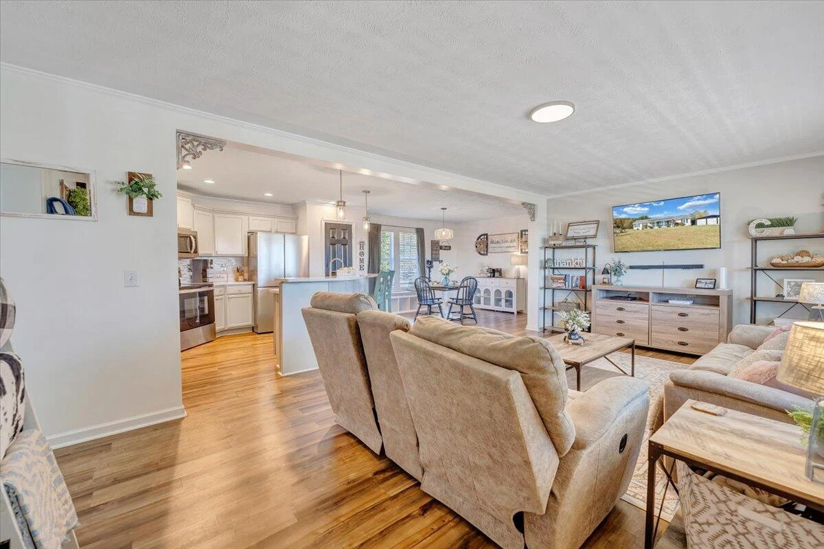188 Mt Moriah RD - Photo 2