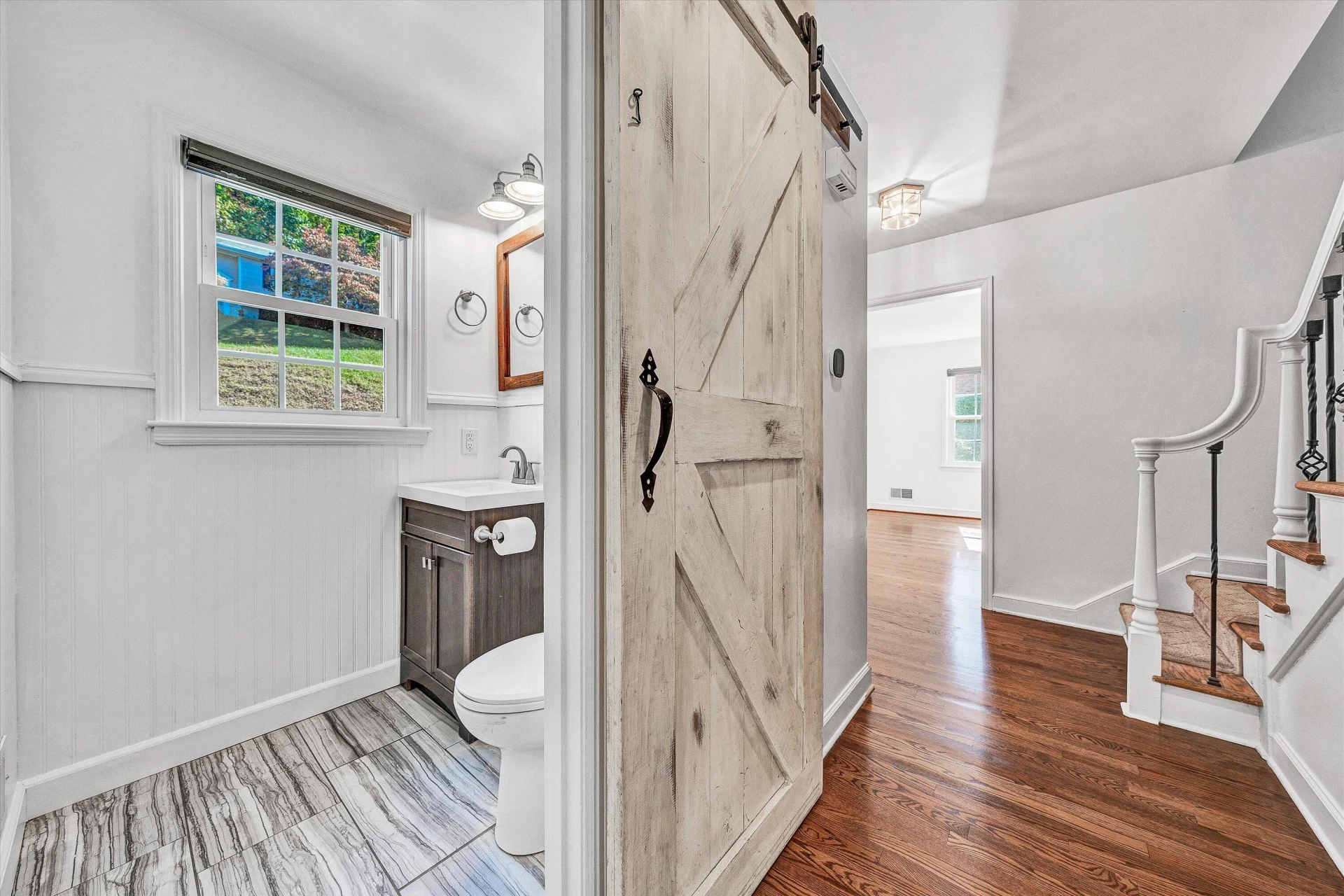 3033 Bancroft DR SW - Photo 24