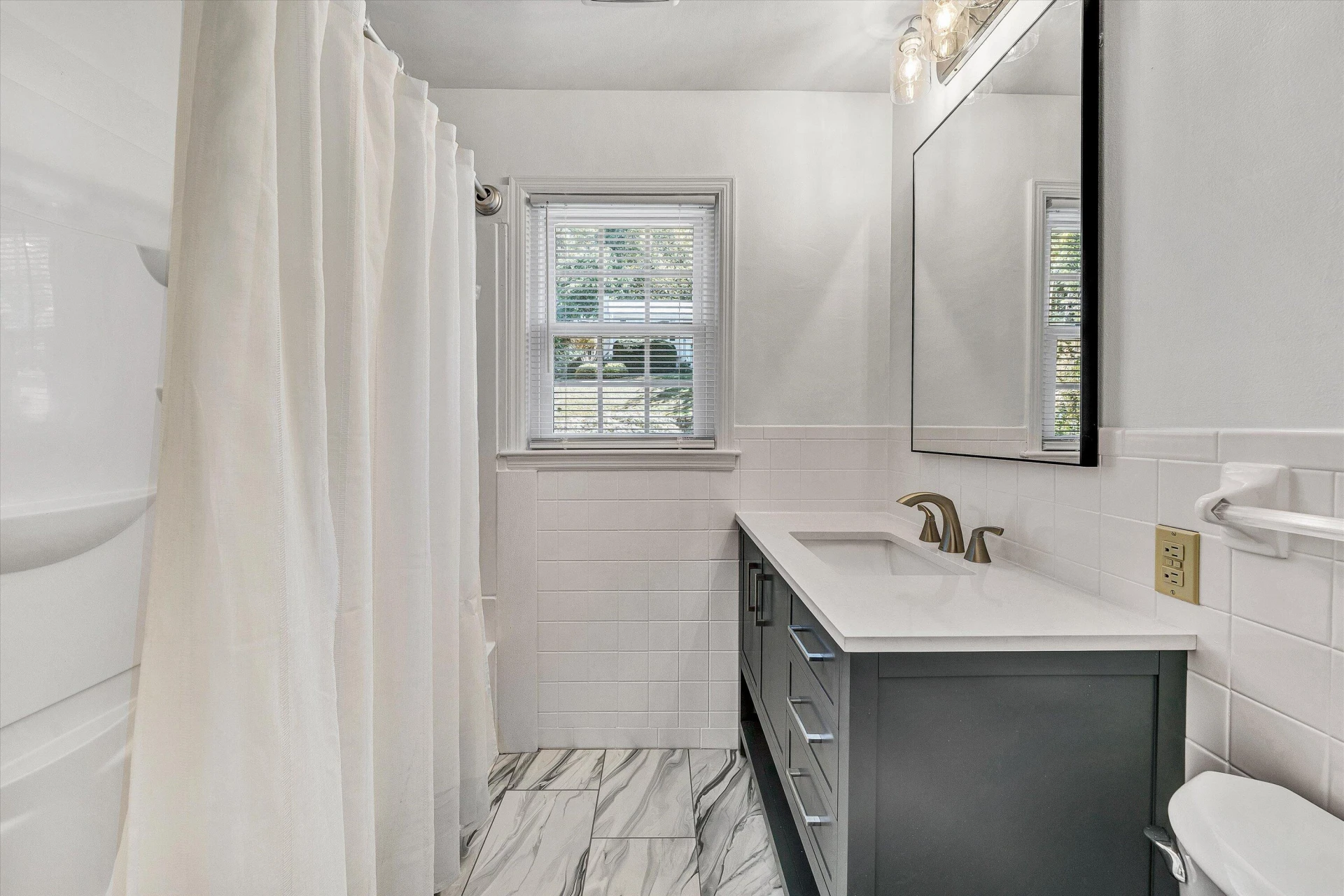 3033 Bancroft DR SW - Photo 34